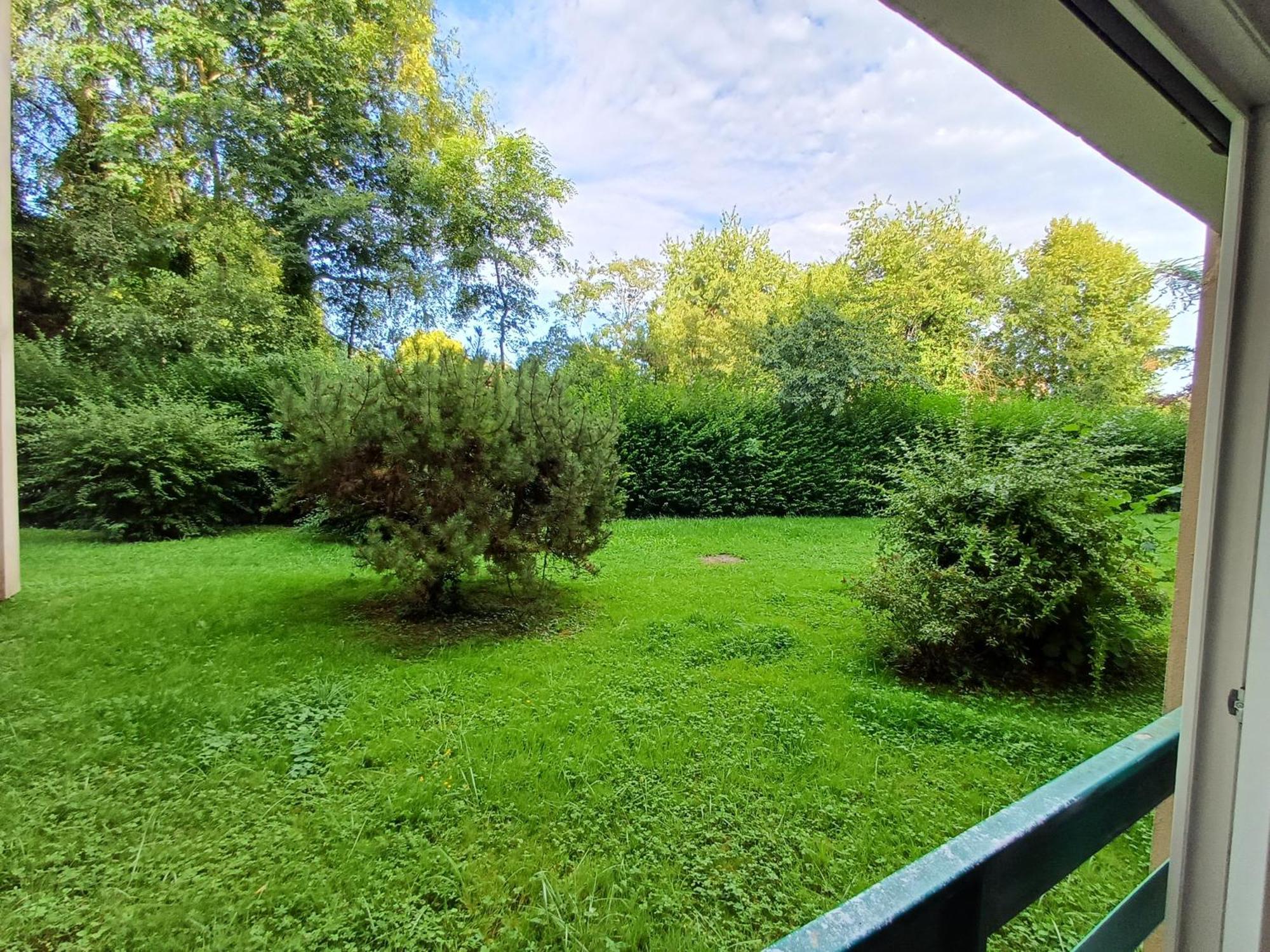 Appartement, Verdun , Proche Centre Ville Exterior foto